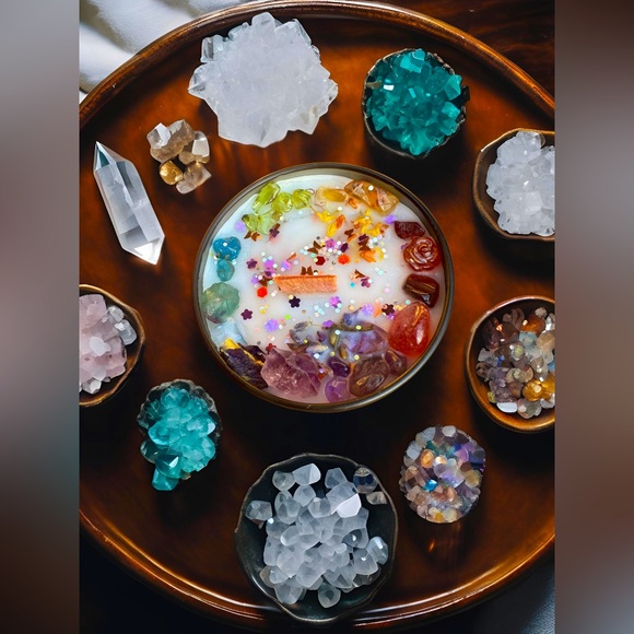 Iris Crystal & Herb Candle - Picture 1 of 7